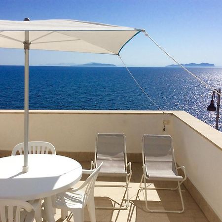 Dimora Tipica Vista Mare Apartment Marettimo Luaran gambar