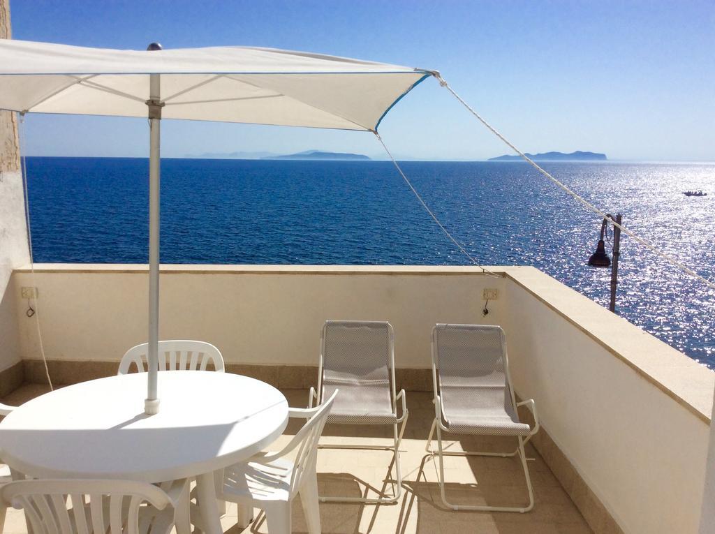 Dimora Tipica Vista Mare Apartment Marettimo Luaran gambar